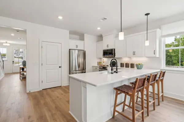 134 Valentine Aly, Nashville, TN 37218