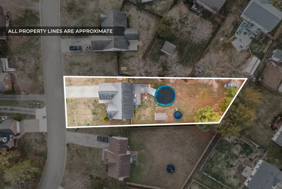 275 Shadyside Ln, Clarksville, TN 37043 - Image #2