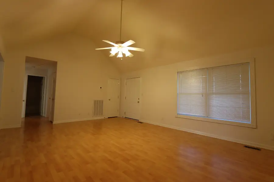 1462 Lock B Rd S, Clarksville, TN 37040 - #3