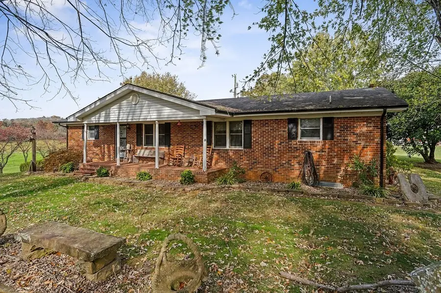 822 Old Smithville Hwy N, Sparta, TN 38583 - Image #2