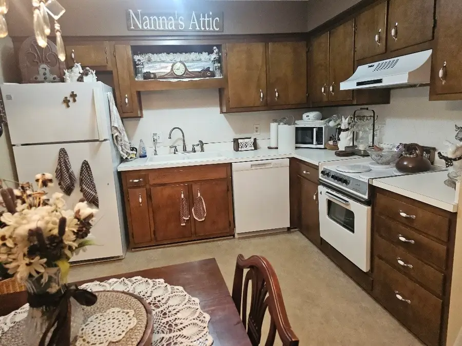 427 Deer Lake Dr #427, Nashville, TN 37221 - Image #2