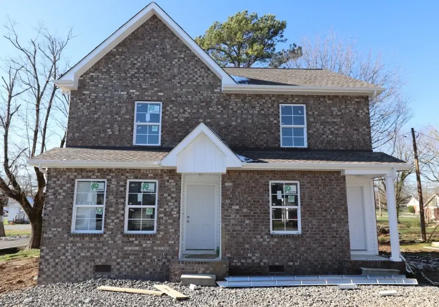 103 Walton Ave, Lafayette, TN 37083 - #3