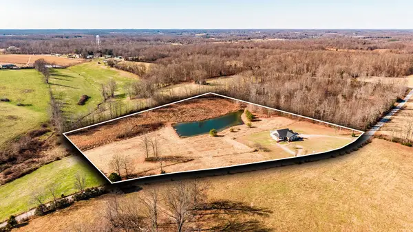 761 Olin Bean Rd, Red Boiling Springs, TN 37150