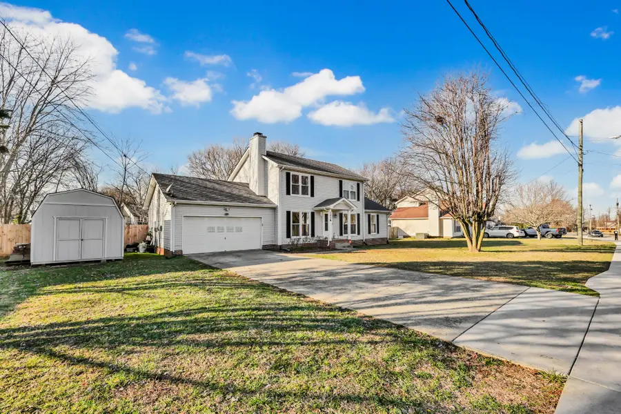 1038 Roedeer Dr, Clarksville, TN 37042 - #2