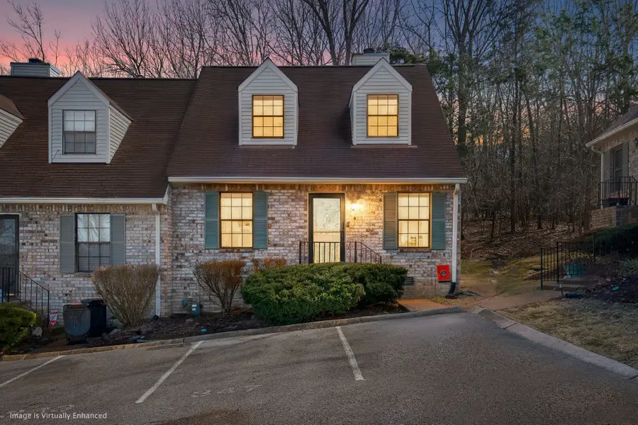 333 Deerpoint Dr, Hendersonville, TN 37075 - #2