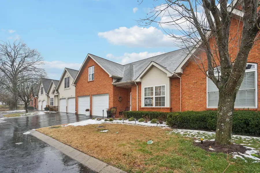 2521 Pennington Bend Rd #206, Nashville, TN 37214 - #3