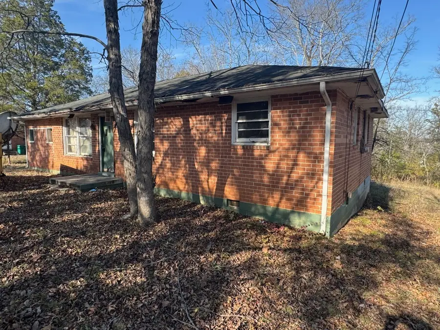 135 Fisk Dr, La Vergne, TN 37086 - Image #2