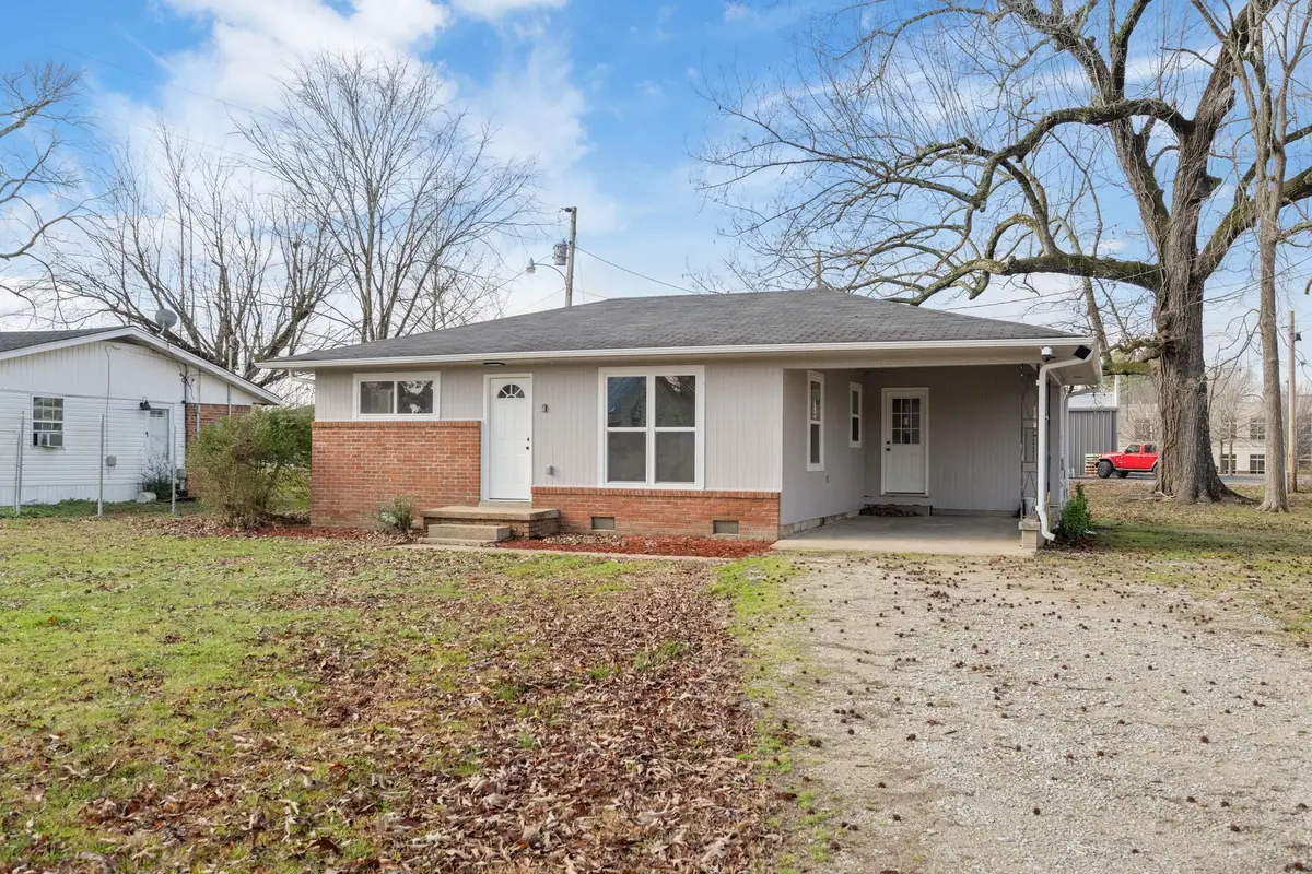 366 Kentucky Ave S, Parsons, TN 38363 - #1