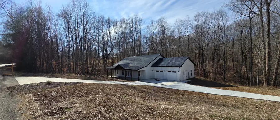 4151 Southside Rd, Southside, TN 37171 - #3