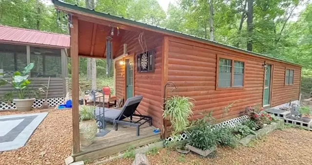 380 E Oak Dr, Buchanan, TN 38222 - #3