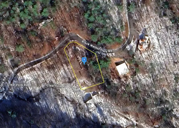 2626 Black Walnut Flats Rd, Sevierville, TN 37862