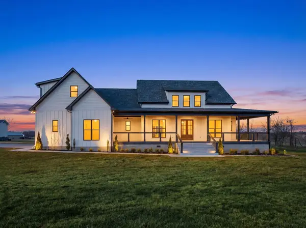 4352 Dot Rd, Springfield, TN 37172