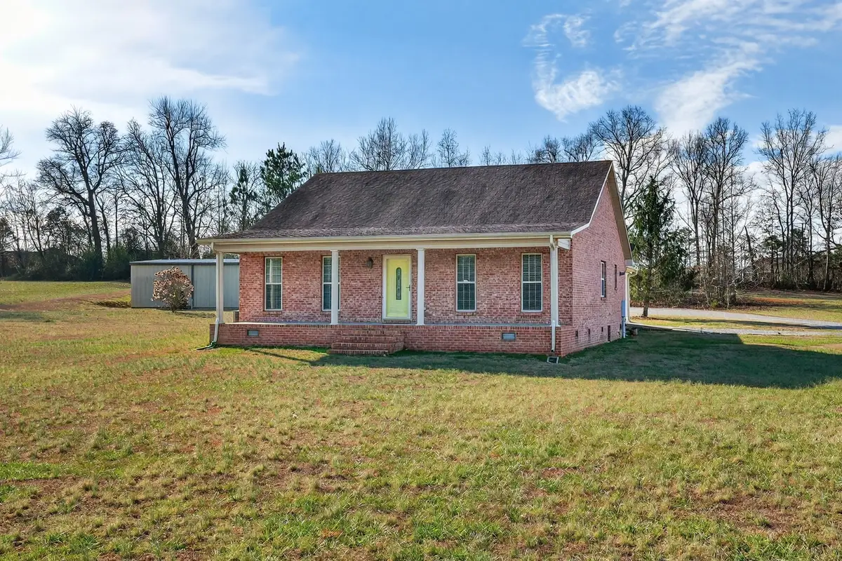 44 Old Camargo Rd, Fayetteville, TN 37334 - #1
