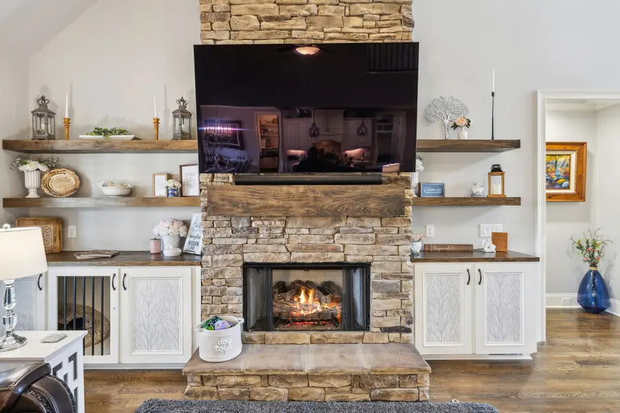 1300 Stovall Ln, Mount Juliet, TN 37122 - #2