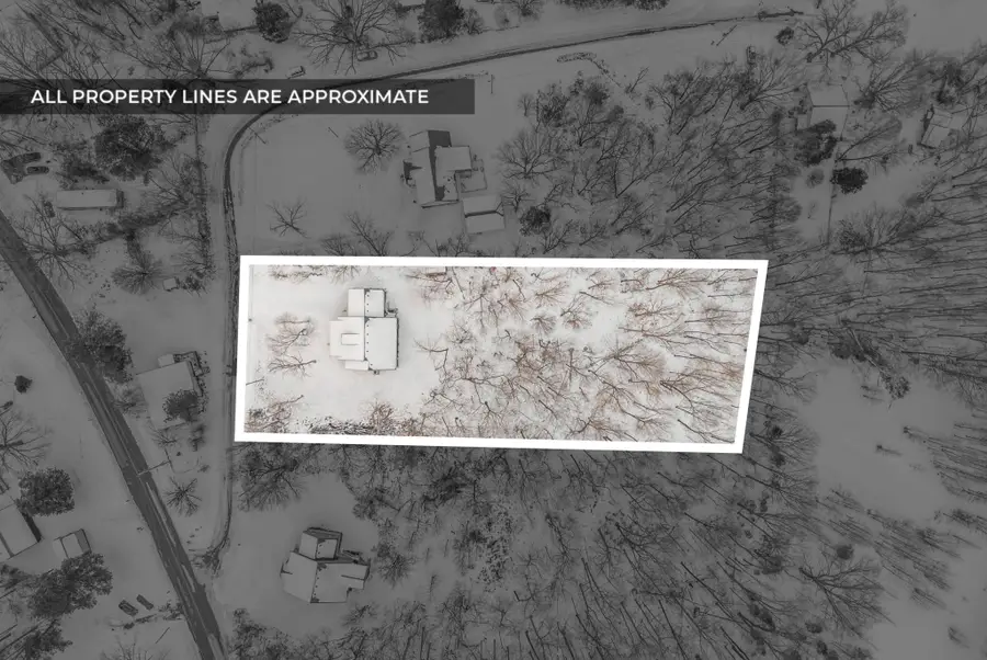 1558 Griffin Cir, Clarksville, TN 37040 - Image #3