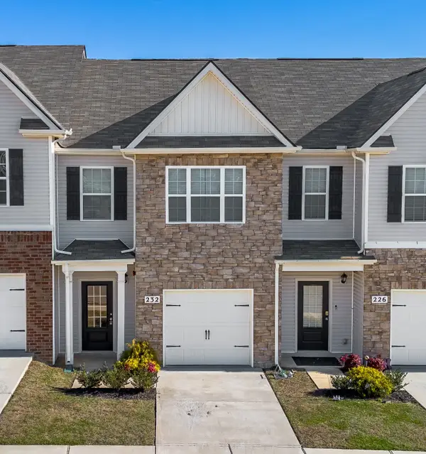 232 Warrior Pl, Ashland City, TN 37015