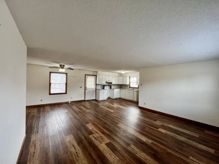 1205 Highway 82 S, Shelbyville, TN 37160 - #2