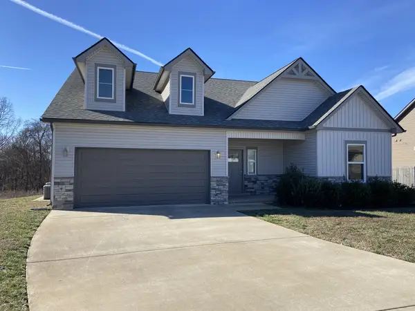 602 Alvin Rd, Clarksville, TN 37042