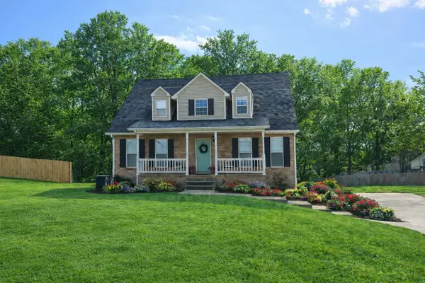 3174 Crosswind Ct, Clarksville, TN 37043