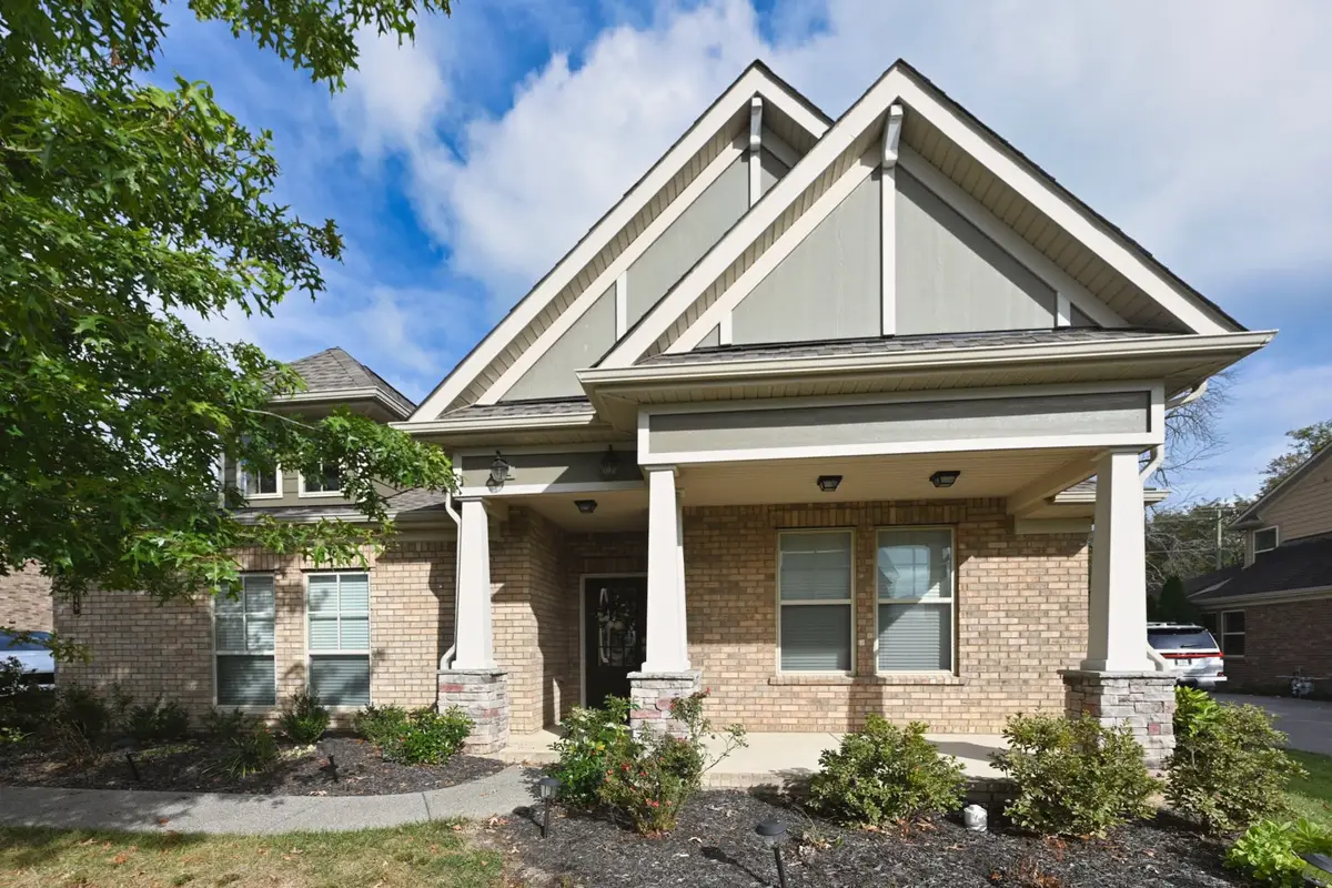 249 Blackthorn Ln, Gallatin, TN 37066 - Image #1