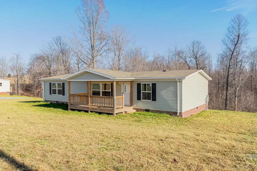 9410 Sunrise Rd, Red Boiling Springs, TN 37150 - #3