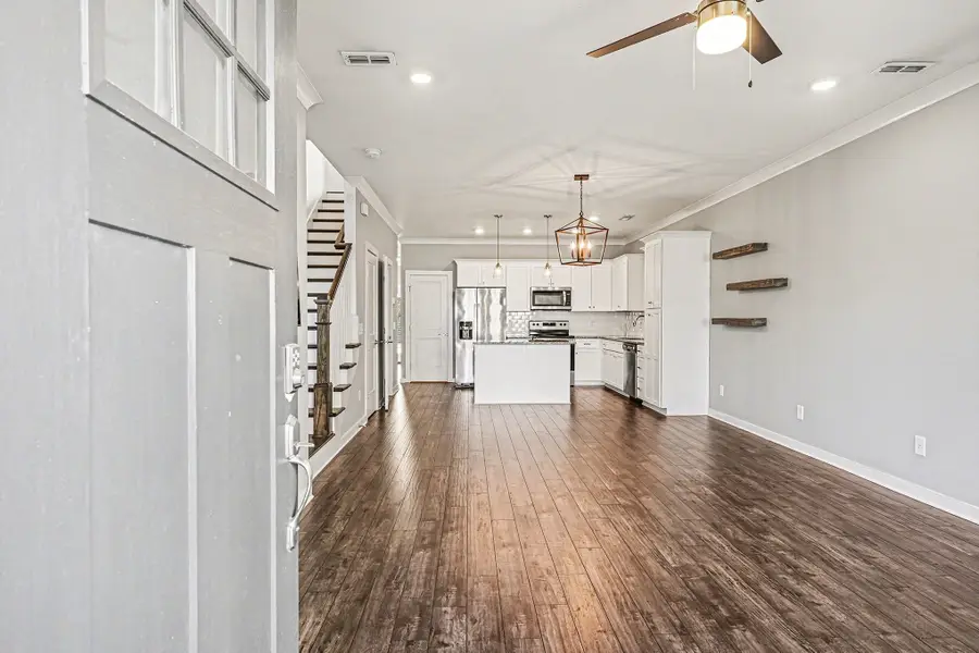 933 Ashland Place Dr, Nashville, TN 37218 - Image #3