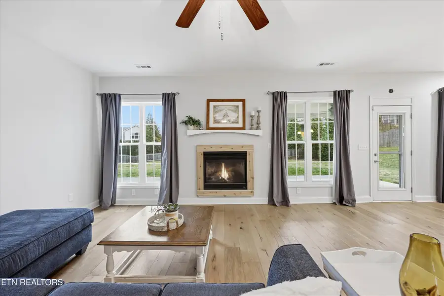 2042 Gusty Wind Lane, Knoxville, TN 37932 - Image #2