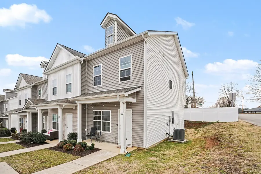 100 Kathryn Ct, Columbia, TN 38401 - #2