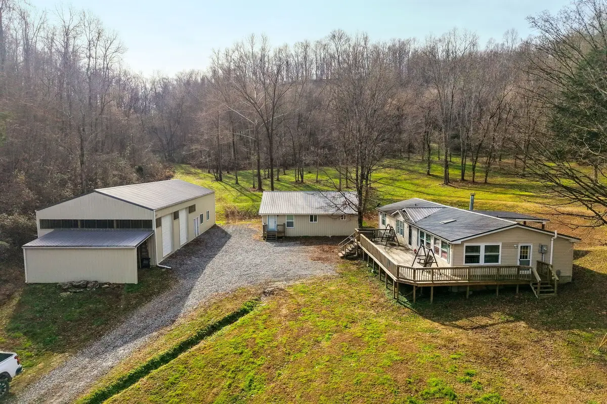 938 Riley Creek Rd, Whitleyville, TN 38588 - #1