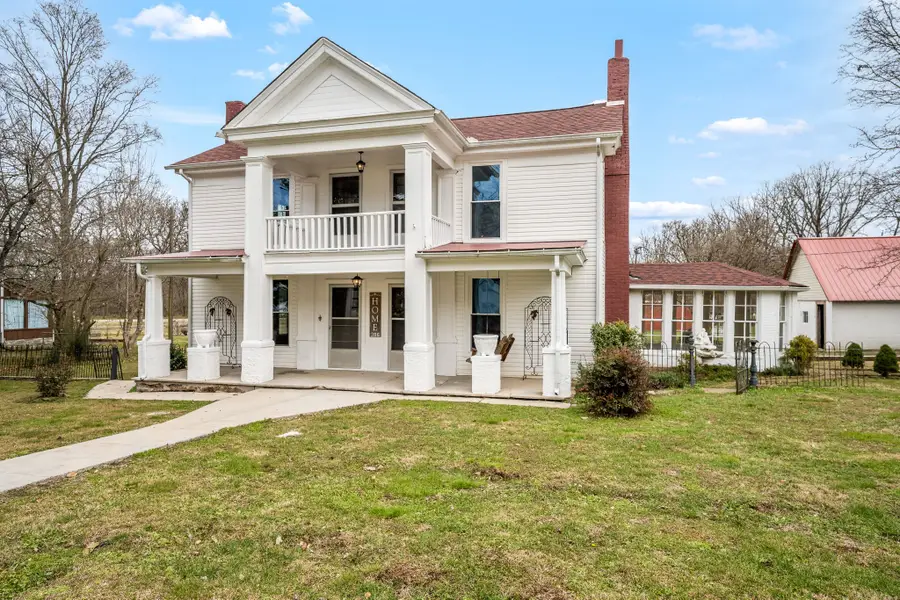 206 Russell St, Petersburg, TN 37144 - Image #3
