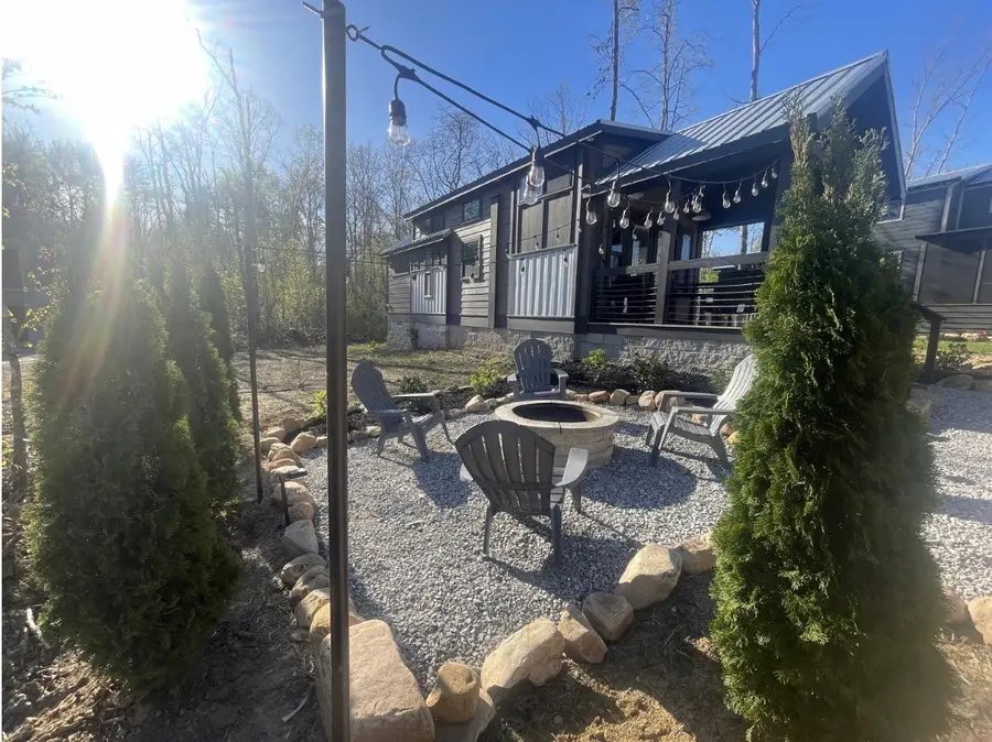 122 Hemlock Cv, Tracy City, TN 37387 - #2