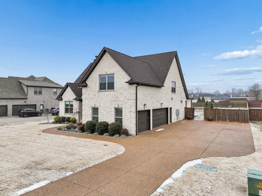 437 Cobblestone Way, Mount Juliet, TN 37122 - Image #3