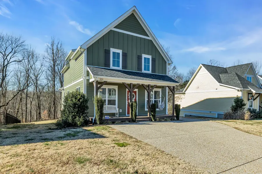 321 Evans Dr, Tullahoma, TN 37388 - Image #2