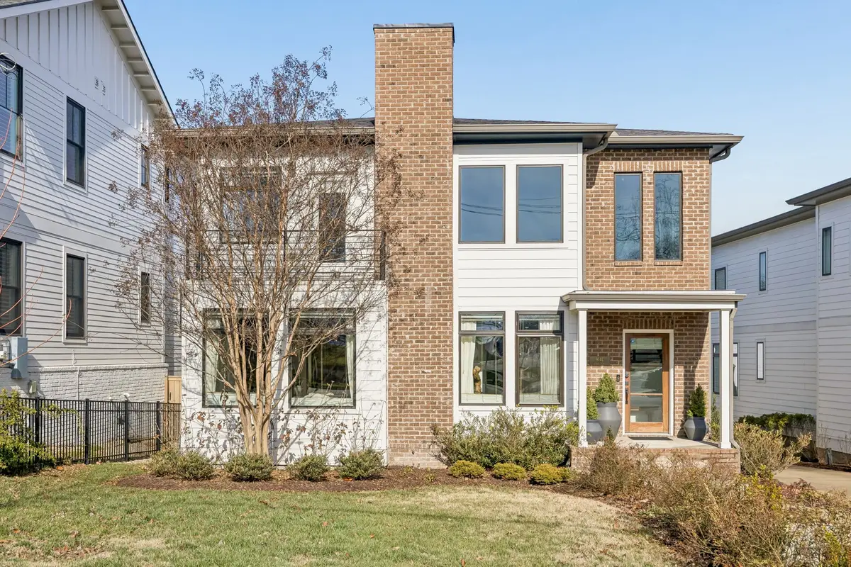 914C Acklen Ave, Nashville, TN 37203 - #1