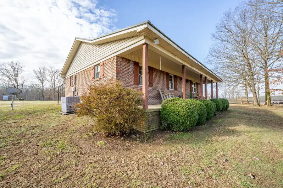 2098 Spain Rd, Cypress Inn, TN 38452 - #2