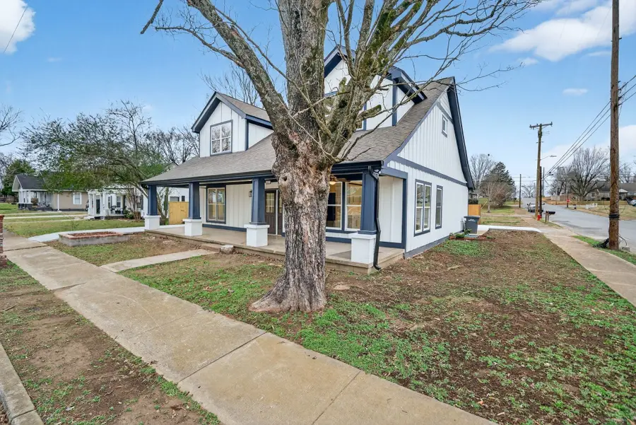 410 3rd Ave, Fayetteville, TN 37334 - #3