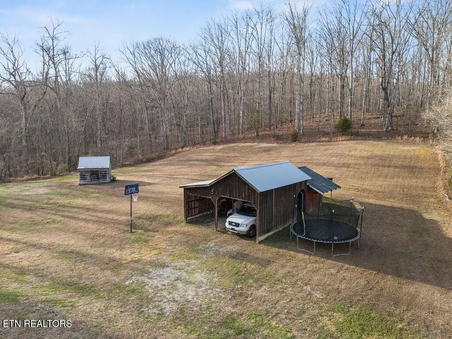 954 Buck Creek Rd, Kingston, TN 37763 - #2