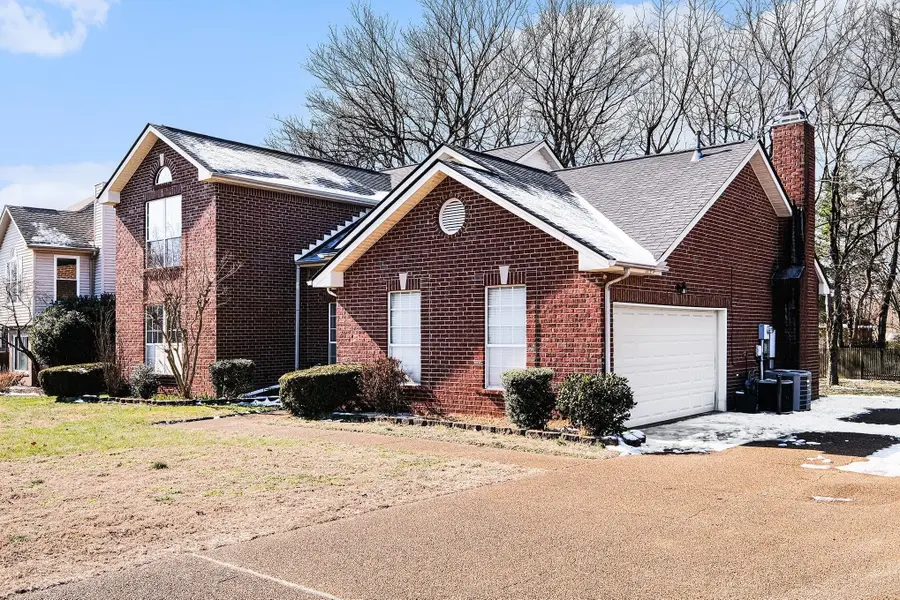 2934 Churchill Ln, Thompsons Station, TN 37179 - #2