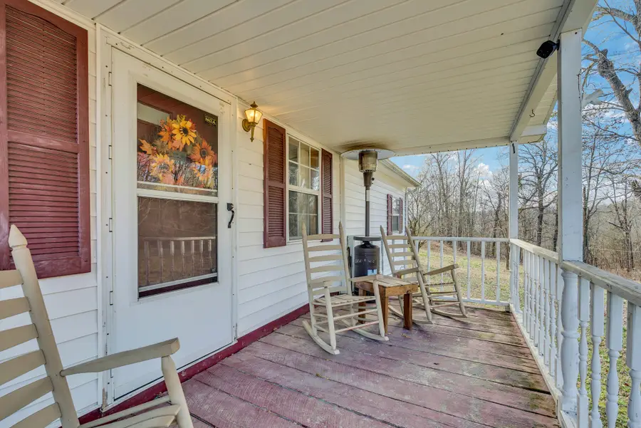 174 Copeland Rd, Sparta, TN 38583 - Image #2
