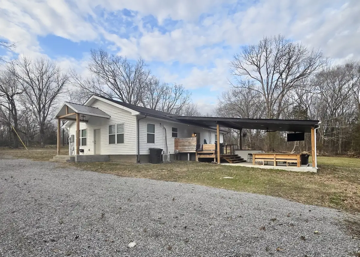 2450 Highway 231 S, Castalian Springs, TN 37031 - #1