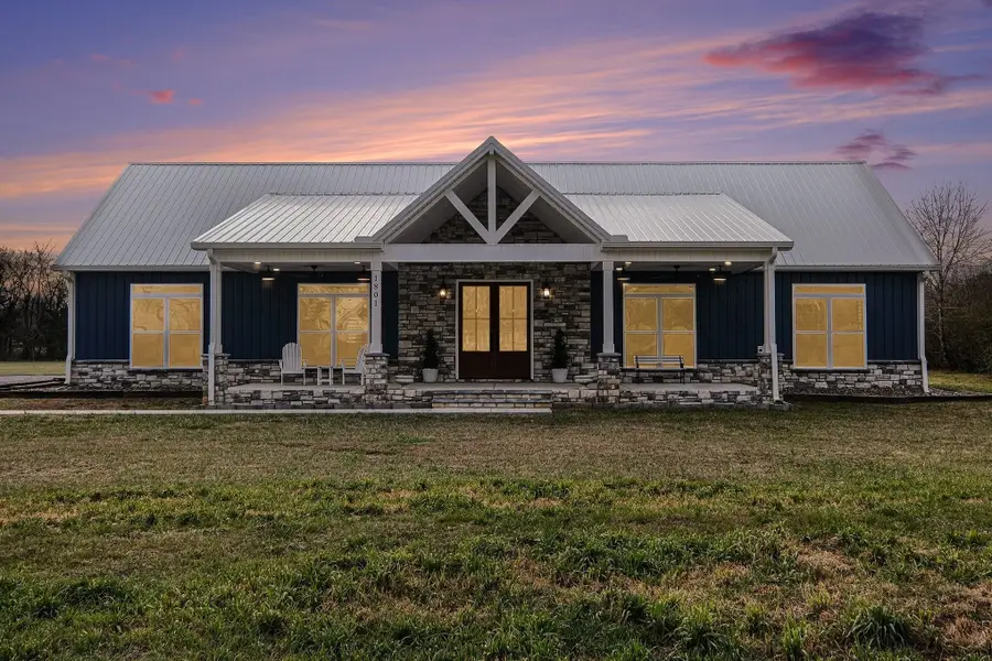 1801 Twin Caves Dr, Lewisburg, TN 37091 - Image #2