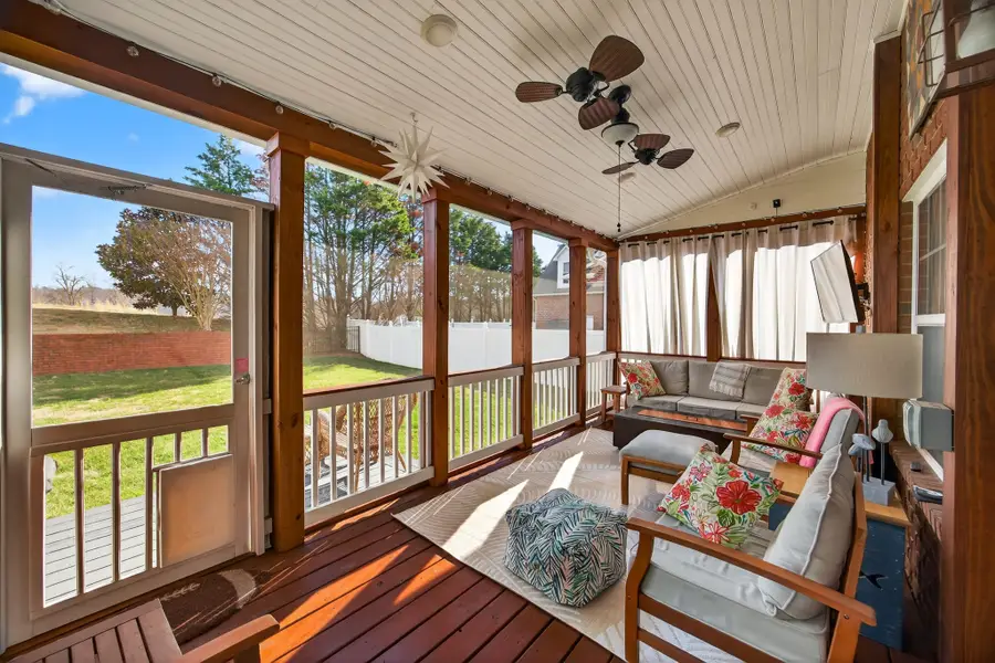 107 Eighteen Grand Pl, Cookeville, TN 38506 - #2