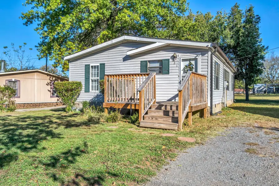 421 Hobbs Ave, Lebanon, TN 37087 - #3