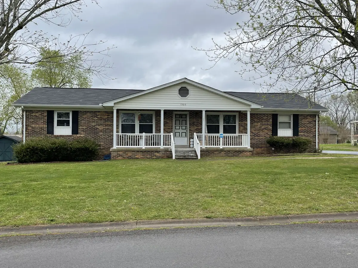 1305 Northcutt Dr, Shelbyville, TN 37160 - Image #1