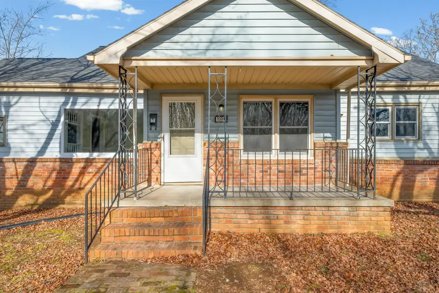 1304 E 7th St, Hopkinsville, KY 42240 - Image #3