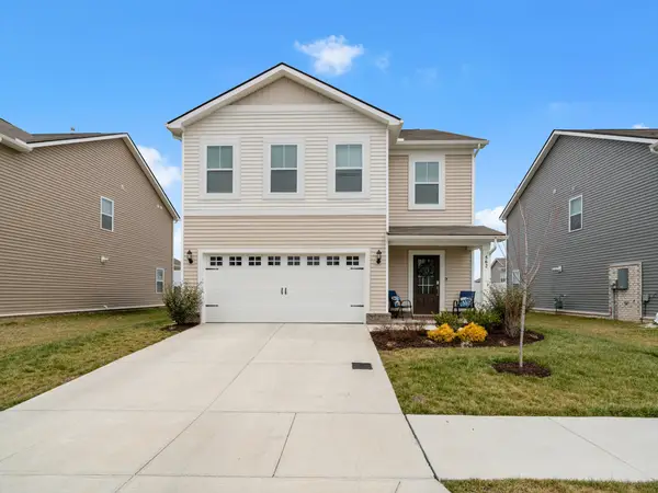 562 Torrey Pines Ln, Lebanon, TN 37087