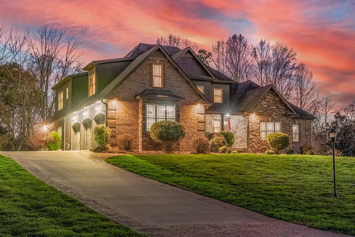 2142 Trieste Trl, Adams, TN 37010 - #1