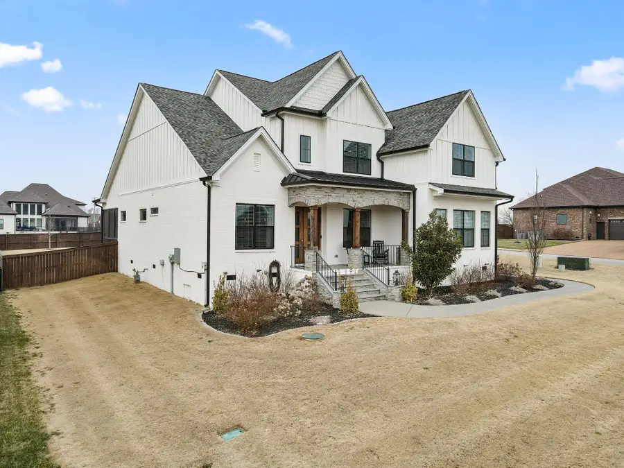 1322 Rothmon Blvd, Mount Juliet, TN 37122 - #3