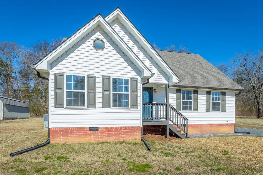 300 Osceola Dr, Whitwell, TN 37397 - #2