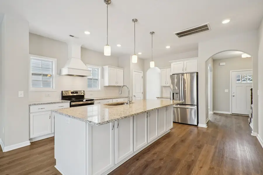 1523 Kingbird Dr, Clarksville, TN 37040 - Image #3